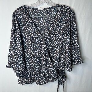 Sienna Sky Women’s Floral top Blue/White/Yellow/Red Blouse.    L